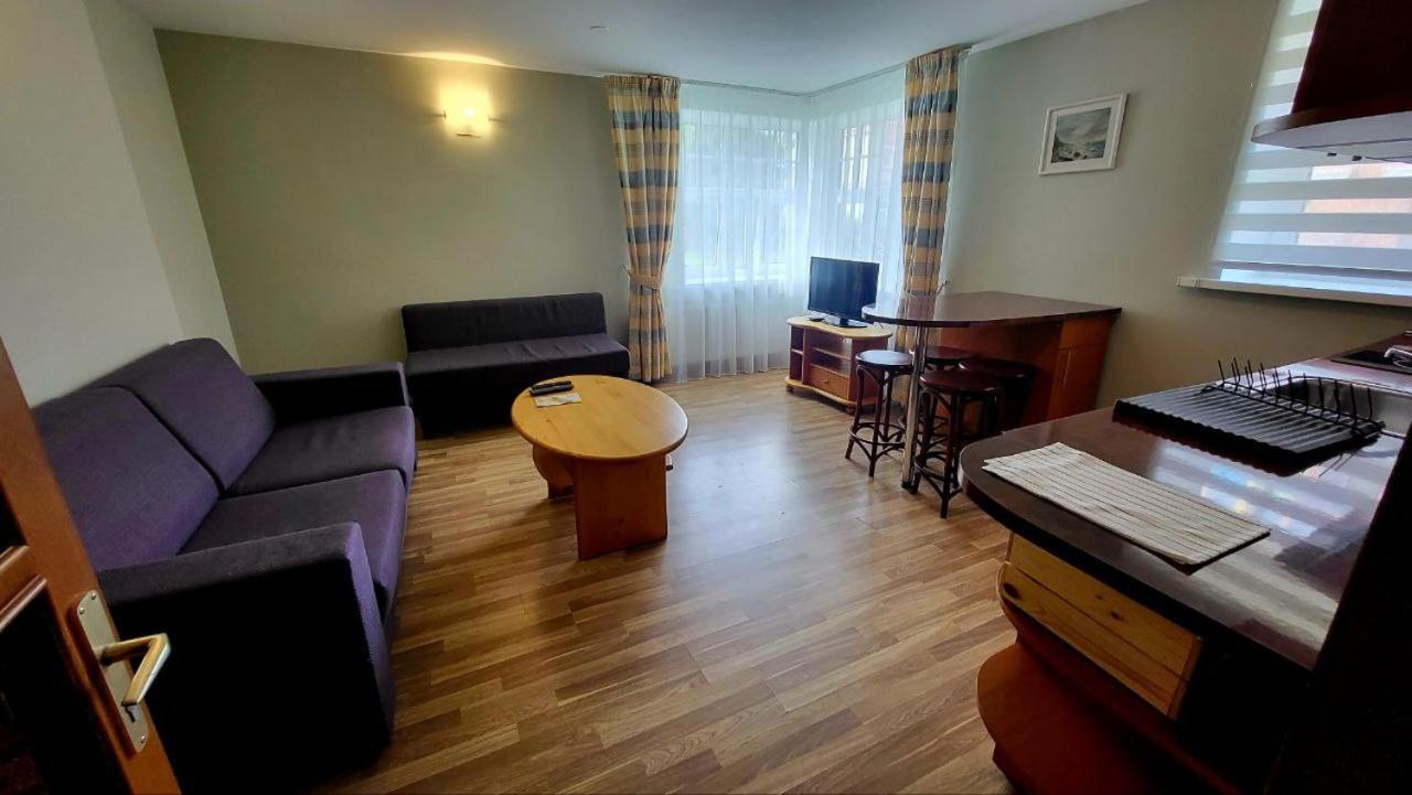 Apartamenti Kurshi Jurmala Room photo