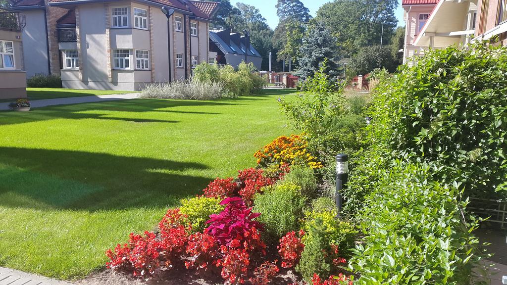 Apartamenti Kurshi Jurmala Exterior photo